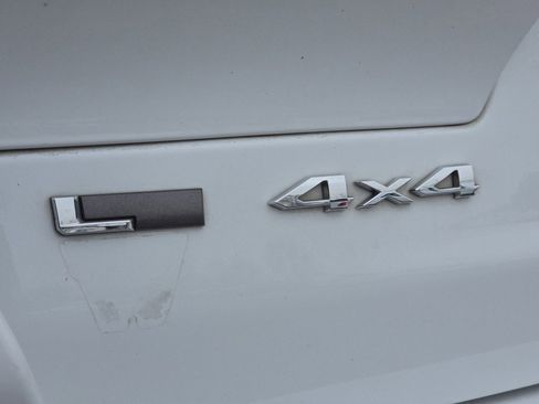 Used 2022 Jeep Grand Cherokee L Limited image 12