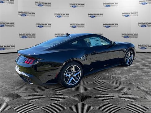 New 2025 Ford Mustang Coupe image 5