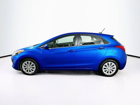 Used 2017 Hyundai Elantra GT FWD image 4