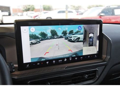 Used 2025 Ford Bronco Sport Outer Banks w/ Outer Banks Tech Package+ AWD/4WD image 24
