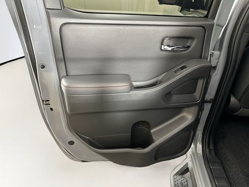 Used 2023 Nissan Frontier Pro-X w/ Pro Convenience Package RWD image 26