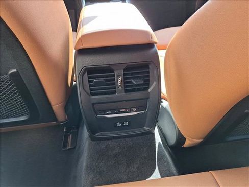 Used 2023 BMW i4 eDrive40 w/ Premium Package RWD image 18