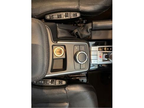 Used 2016 Mercedes-Benz G 550 image 24