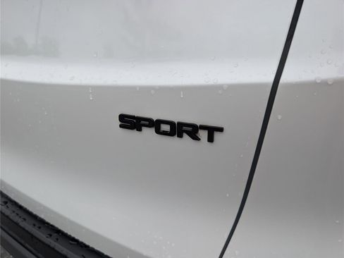 Used 2023 Honda CR-V Sport image 10