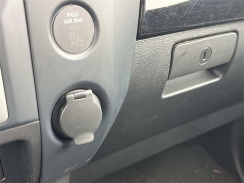 Used 2022 Nissan Titan SV w/ Accessory Utility Package image 32