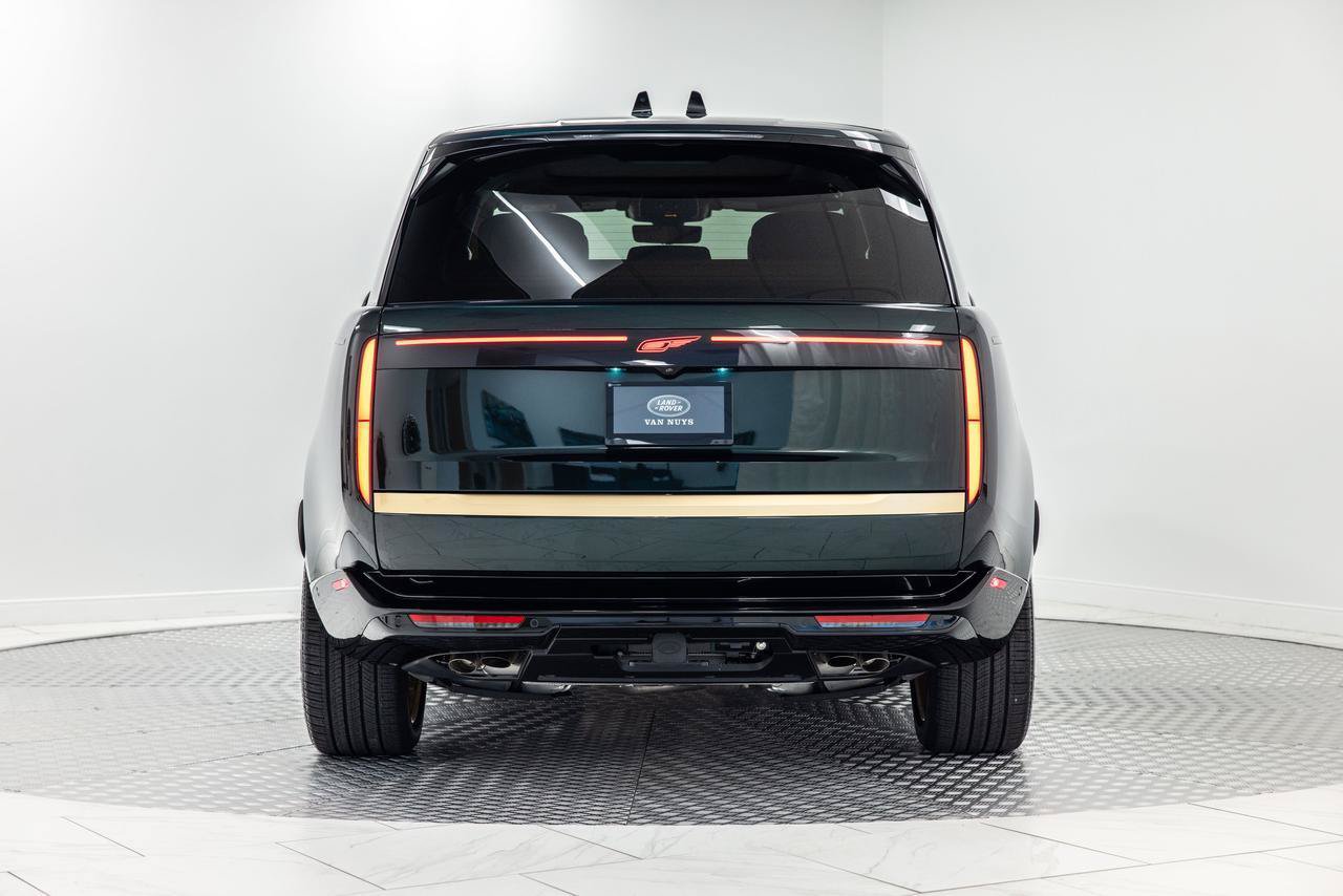 Used 2026 Land Rover Range Rover Long Wheelbase Autobiography AWD/4WD image 5