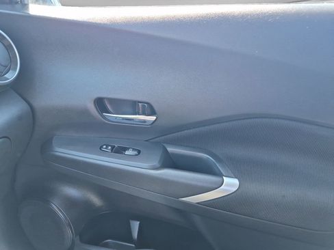 Used 2021 Nissan Kicks SV FWD image 21