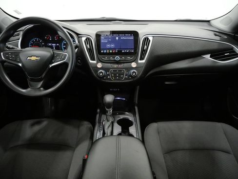 Used 2023 Chevrolet Malibu LT FWD image 11