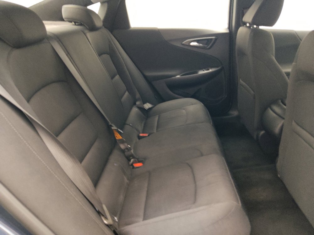 Used 2020 Chevrolet Malibu LS FWD image 19