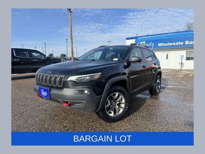 Used 2019 Jeep Cherokee Trailhawk w/ Cold Weather Group