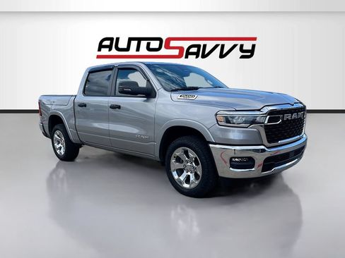 Used 2025 RAM 1500 Big Horn AWD/4WD image 1
