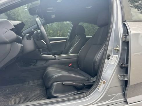 Used 2019 Honda Civic Sport image 17