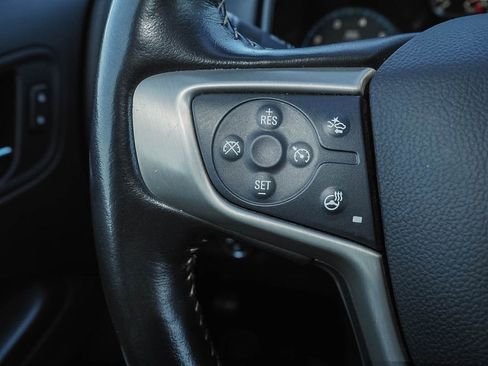 Used 2018 GMC Canyon Denali image 32