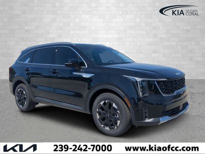 New 2025 Kia Sorento S w/ Panoramic Sunroof Package