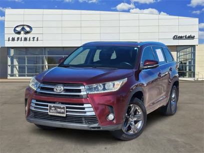 Used 2017 Toyota Highlander Limited Platinum