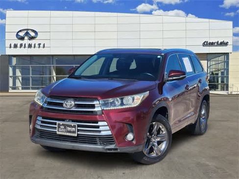 Used 2017 Toyota Highlander Limited Platinum image 1