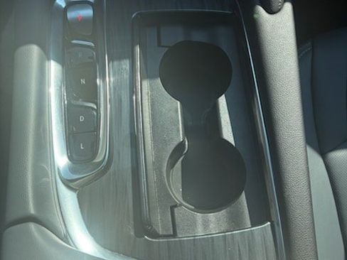 Used 2022 Buick Enclave Premium w/ Experience Buick Package image 13