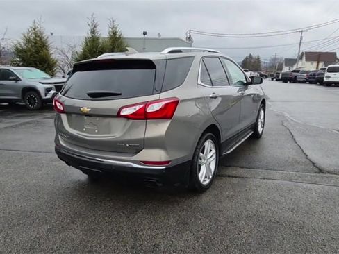 Used 2018 Chevrolet Equinox Premier image 9