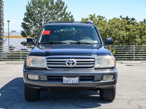 Used 2006 Toyota Land Cruiser AWD/4WD image 2