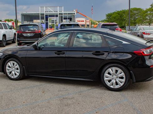 Used 2022 Honda Civic EX-L image 6