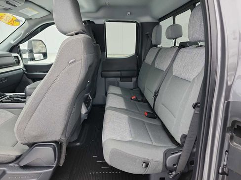 Used 2025 Ford F350 XLT w/ Snow Plow Prep Package image 15