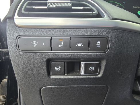 Used 2020 Hyundai Palisade Limited image 18