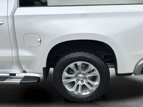 Used 2024 Chevrolet Silverado 1500 LTZ w/ Technology Package AWD/4WD image 34