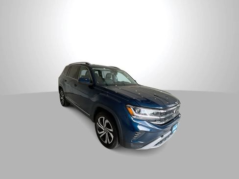 Used 2021 Volkswagen Atlas SEL Premium AWD/4WD image 2