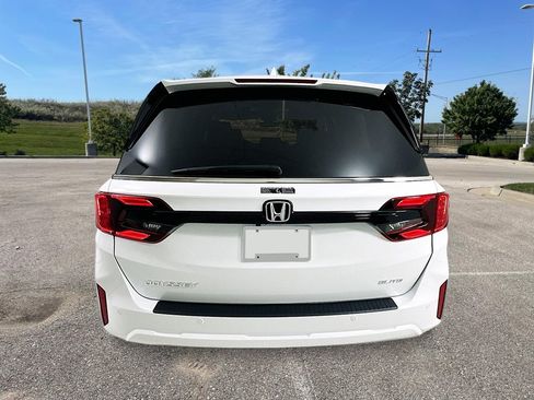 New 2026 Honda Odyssey Elite image 5