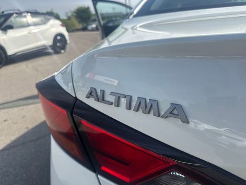 New 2026 Nissan Altima 2.5 SV FWD image 40