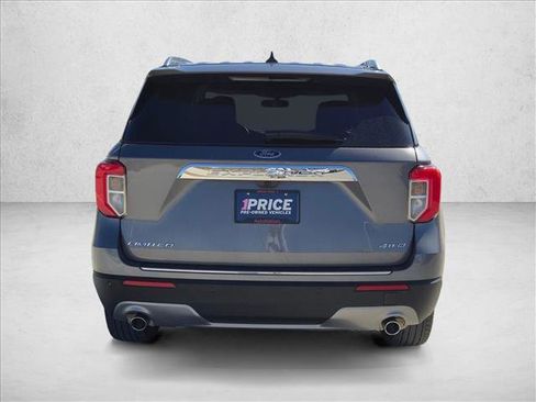 Used 2024 Ford Explorer Limited image 7