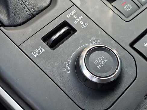 Used 2022 Toyota Highlander XSE AWD/4WD image 26