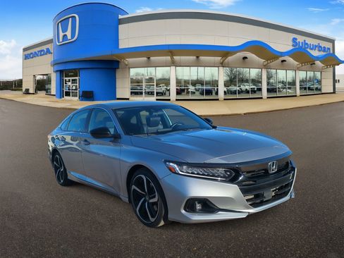 Certified 2022 Honda Accord Sport image 2