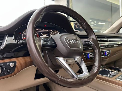 Used 2017 Audi Q7 3.0T Prestige image 56