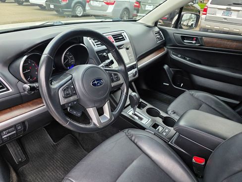 Used 2015 Subaru Outback 2.5i Limited AWD/4WD image 4