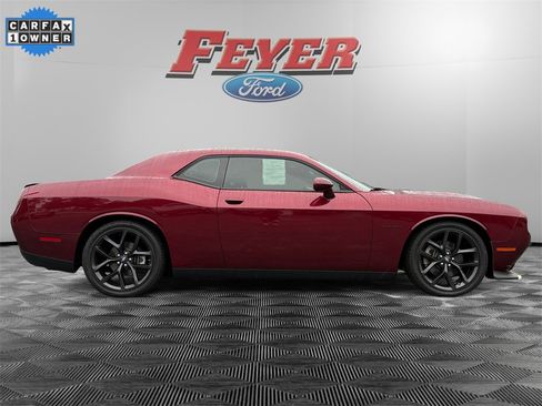 Used 2022 Dodge Challenger R/T w/ Plus Package image 6