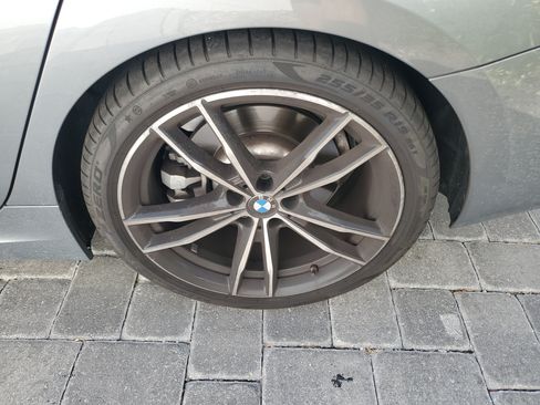 Used 2024 BMW 330i Sedan w/ M Sport Package RWD image 7