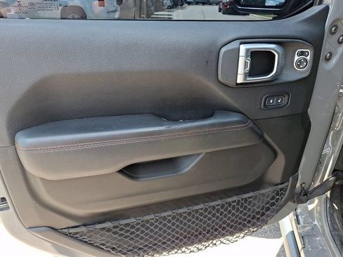 Used 2020 Jeep Gladiator Rubicon AWD/4WD image 10