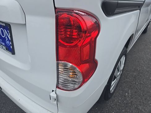 Used 2021 Nissan NV200 SV FWD image 31