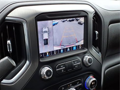 Used 2022 GMC Sierra 3500 Denali w/ Technology Package image 28