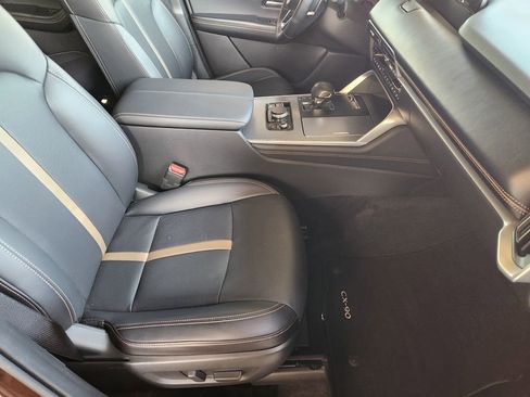 Certified 2025 MAZDA CX-90 3.3 Turbo w/ Premium Plus Pkg image 13