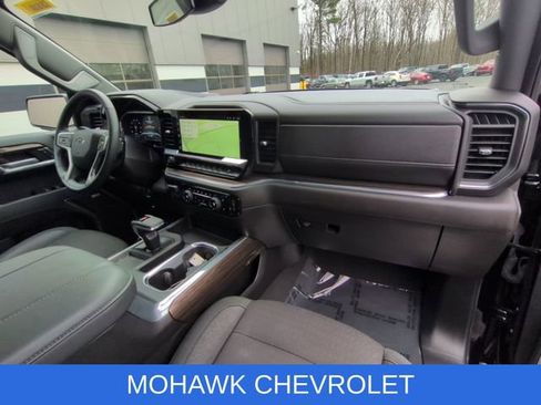 Used 2025 Chevrolet Silverado 1500 RST w/ Convenience Package II AWD/4WD image 30