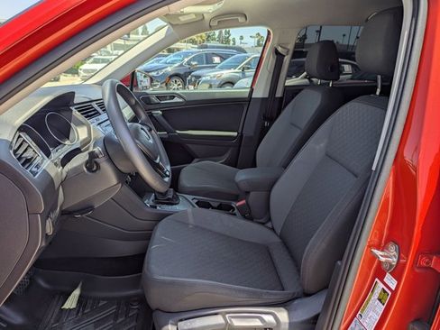 Used 2018 Volkswagen Tiguan S FWD image 15
