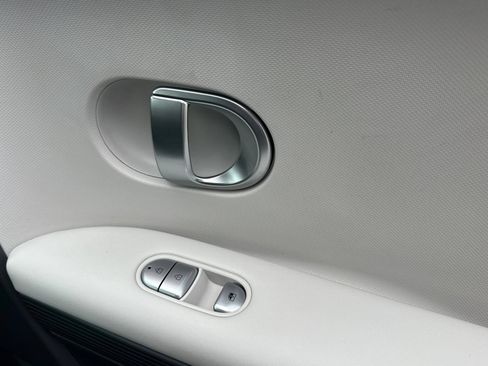 Certified 2024 Hyundai Ioniq 5 SEL RWD image 20