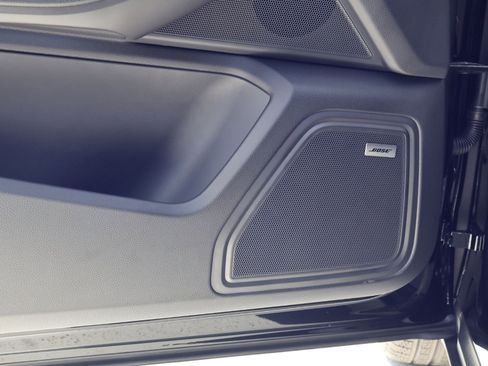 New 2026 Porsche Macan AWD/4WD image 14