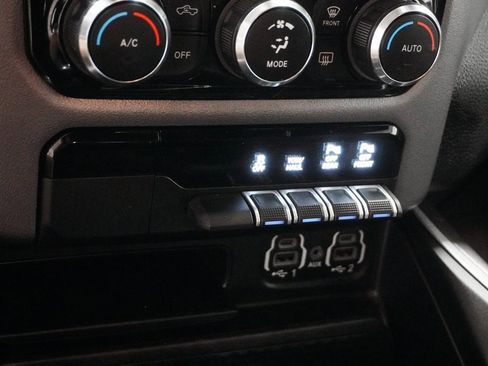 Certified 2022 RAM 1500 Big Horn image 28