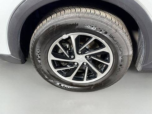 Used 2020 Mitsubishi Eclipse Cross ES image 37