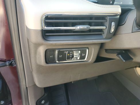 Used 2020 Lincoln Corsair FWD image 18