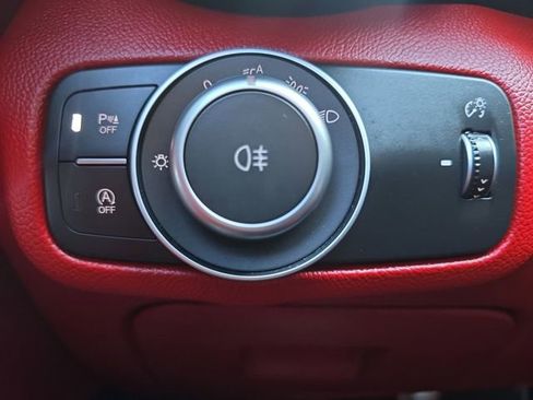 Used 2019 Alfa Romeo Giulia Ti Sport w/ Quick Order Package 22S Sport image 10