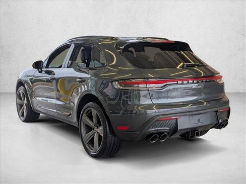 Used 2025 Porsche Macan AWD/4WD image 9